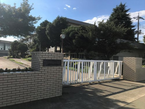 【中学校】所沢市立小手指中学校まで1800ｍ
