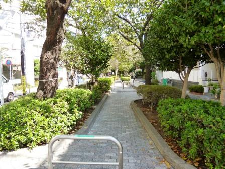 【公園】九品仏川緑道まで416ｍ