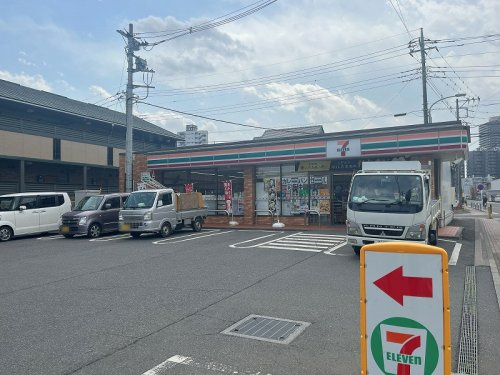【コンビニエンスストア】セブンイレブン　富士見勝瀬原公園前店まで550ｍ