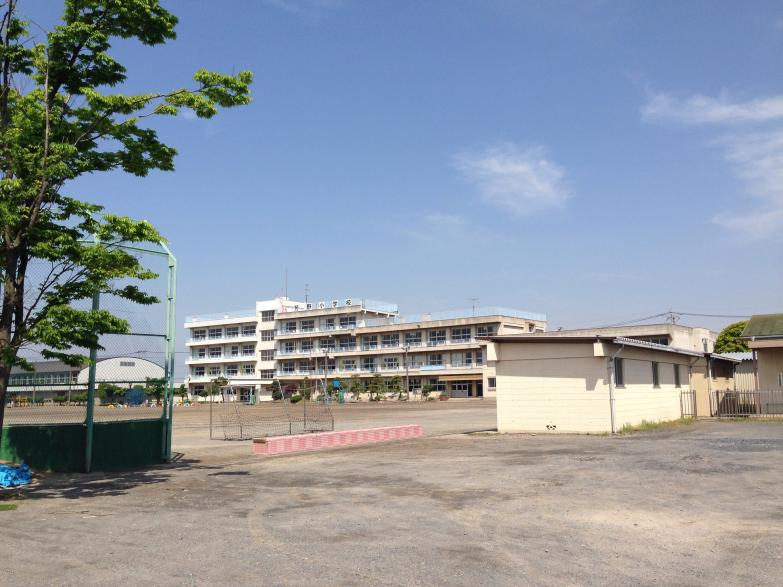 【小学校】川越市立芳野小学校まで747ｍ