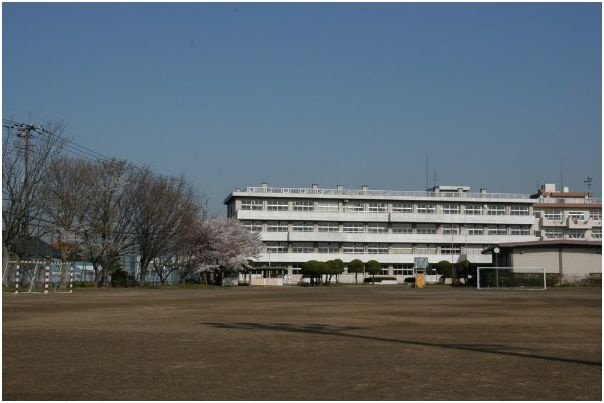 【中学校】川越市立芳野中学校まで277ｍ