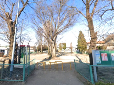 【公園】緑ヶ丘公園まで449ｍ