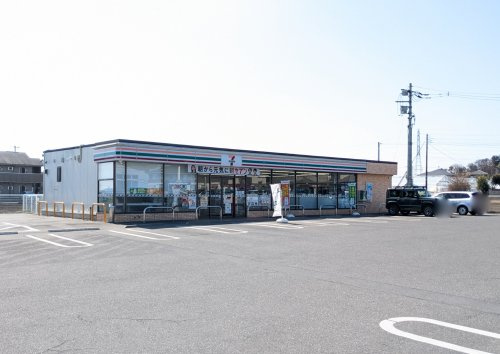 【コンビニエンスストア】セブンイレブン　小山大谷東店まで146ｍ