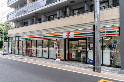 【コンビニエンスストア】セブンイレブン　吉祥寺本町五日市街道店まで70ｍ