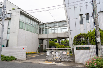 【中学校】三鷹市立第三中学校まで1474ｍ