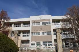 【小学校】太子町立石海小学校まで1725ｍ
