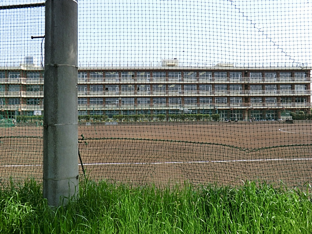 【中学校】所沢市立　南陵中学校まで1500ｍ