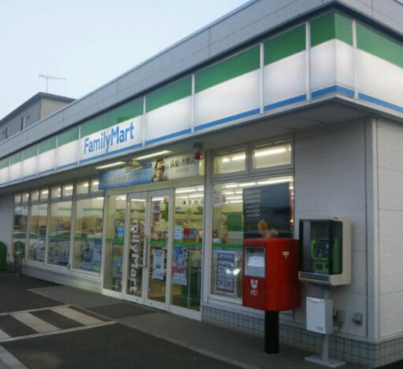 【コンビニエンスストア】ファミリーマートつくばテクノパーク豊里店まで1296ｍ