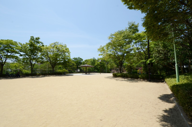 【公園】毘沙門公園まで147ｍ
