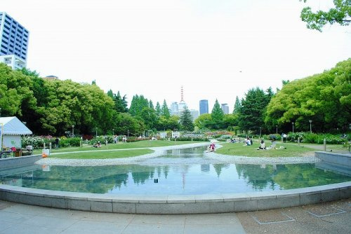【公園】靭公園まで260ｍ