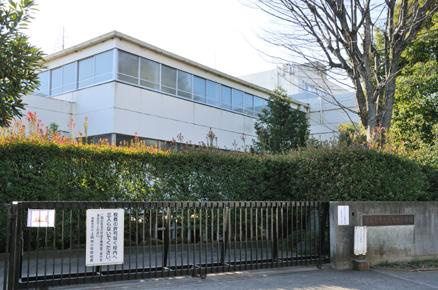 【小学校】上向台小学校まで498ｍ