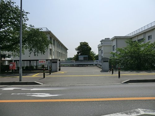 【中学校】座間市立座間中学校まで608ｍ