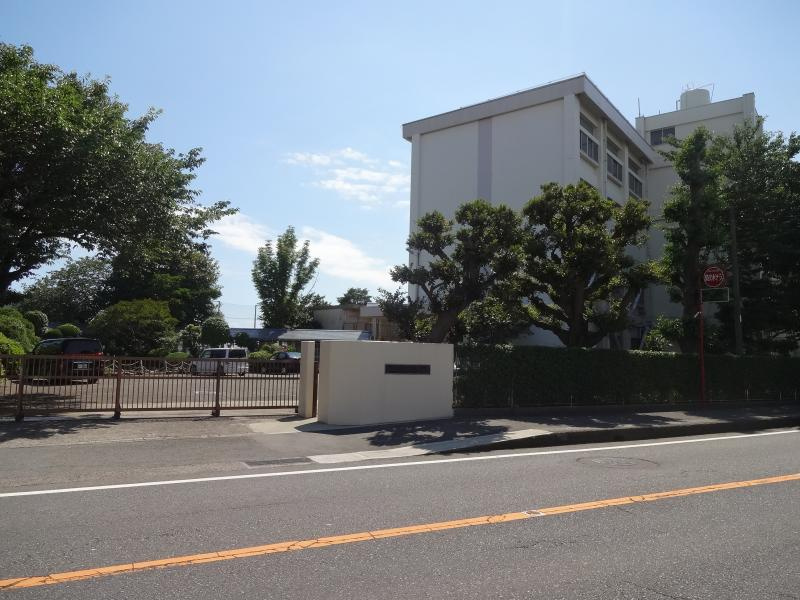 【中学校】藤沢市立御所見中学校まで1689ｍ