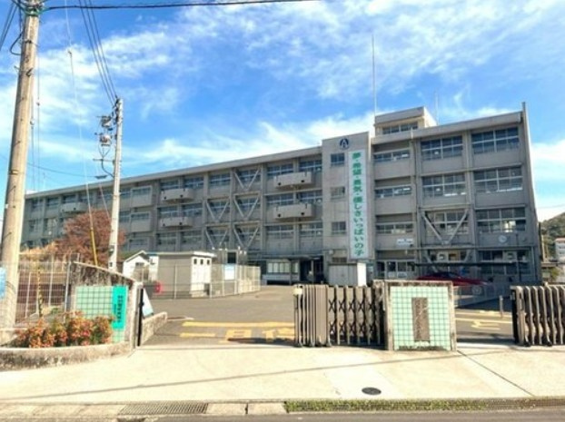 【小学校】高知市立朝倉第二小学校まで1239ｍ