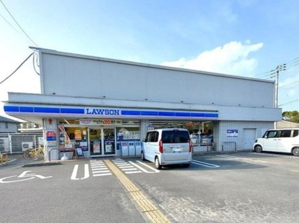【コンビニエンスストア】ローソン　高知槇山町店まで532ｍ