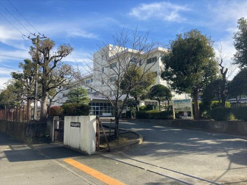 【中学校】平塚市立山城中学校まで732ｍ