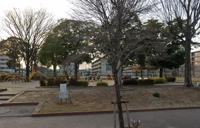 【公園】泉楽公園まで856ｍ