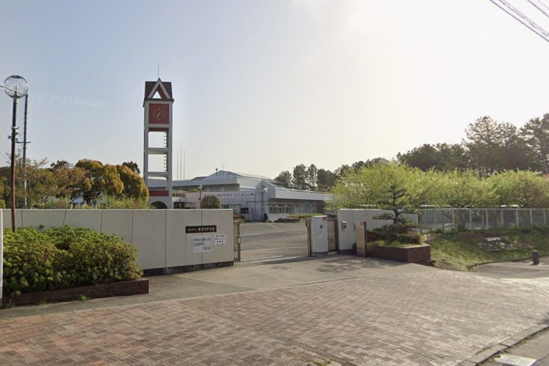 【中学校】猪名川町立猪名川中学校まで1268ｍ