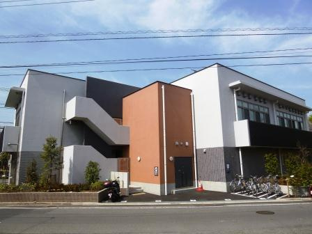 【図書館】世田谷区立喜多見まちかど図書室まで1267ｍ