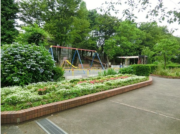 【公園】駒繋公園まで176ｍ