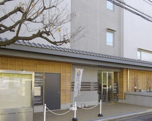 【市役所・区役所】世田谷区役所　喜多見東地区会館まで1265ｍ