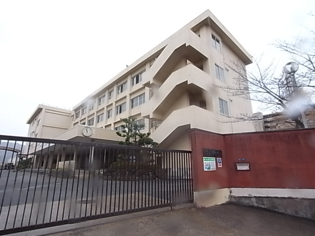 【中学校】大東市立谷川中学校まで1277ｍ