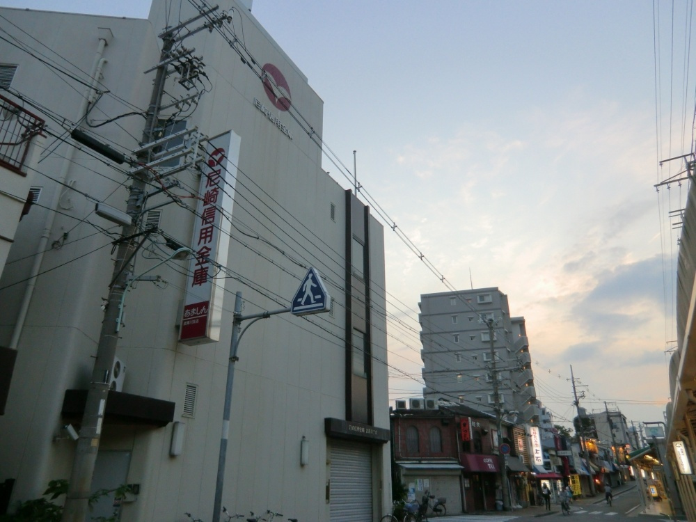 【信用金庫】尼崎信用金庫　武庫川支店まで959ｍ