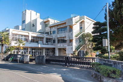 【小学校】あきる野市立一の谷小学校まで996ｍ
