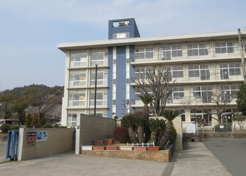 【中学校】高砂市立鹿島中学校まで3104ｍ