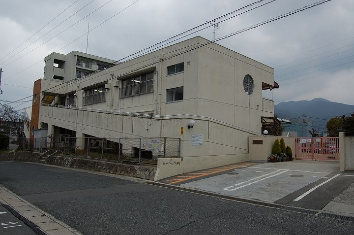 【保育園】真亀保育園まで290ｍ