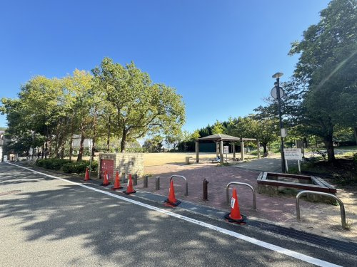 【公園】土山町南公園まで758ｍ
