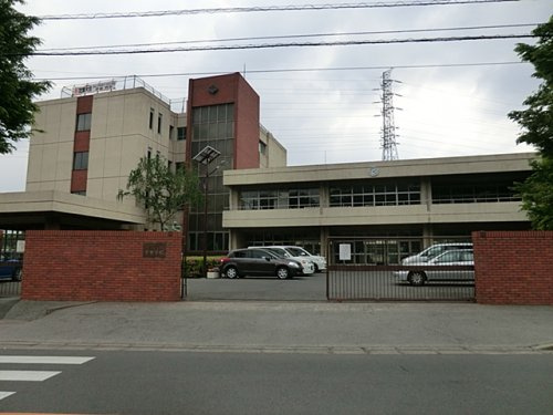【中学校】川口市立里中学校まで1100ｍ