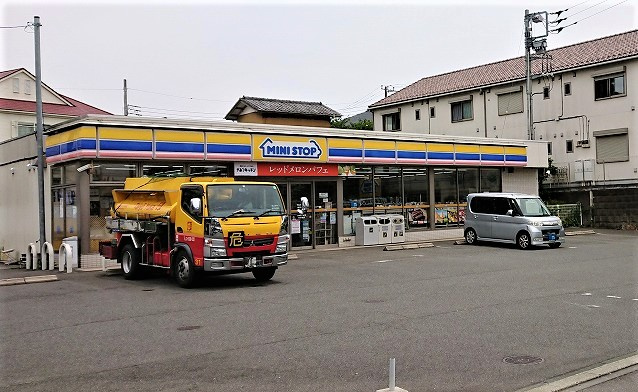 【コンビニエンスストア】ミニストップ　藤沢城南店まで360ｍ