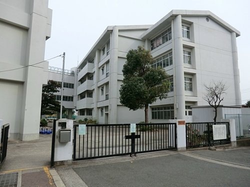 【小学校】横浜市立小田小学校まで591ｍ