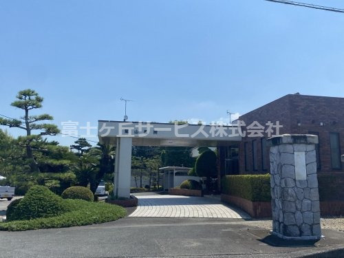【総合病院】鷲山医院まで4009ｍ