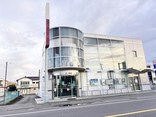 【銀行】武蔵野銀行川本支店まで282ｍ