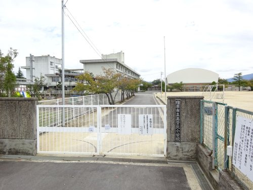 【小学校】橿原市立真菅北小学校まで1301ｍ