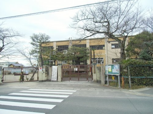 【小学校】京都市立第三錦林小学校まで367ｍ