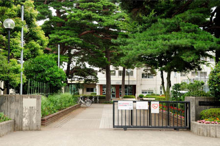 【中学校】弥栄中学校まで1430ｍ