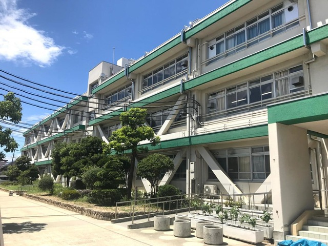 【中学校】茨木市立南中学校まで959ｍ