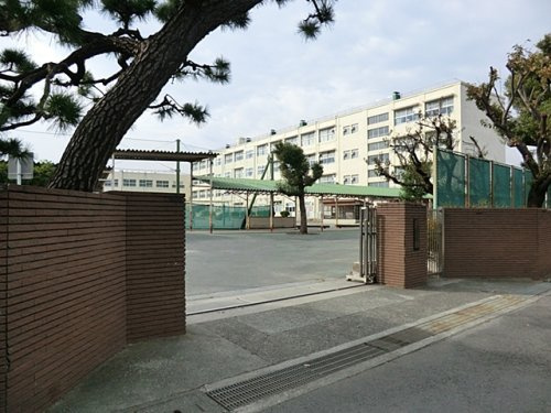 【小学校】横浜市立希望ヶ丘小学校まで819ｍ