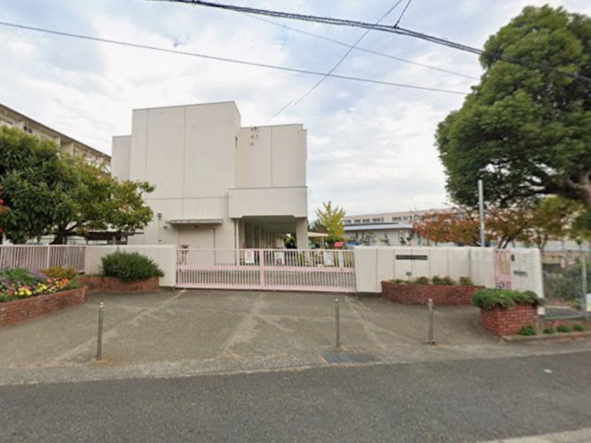 【幼稚園】伊丹市立いけじり幼稚園まで120ｍ