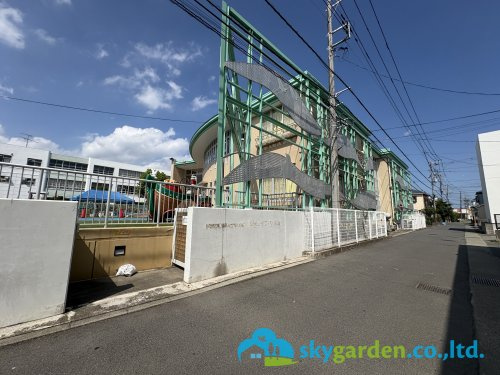 【幼稚園】認定こども園湘南やまゆり幼稚園まで670ｍ