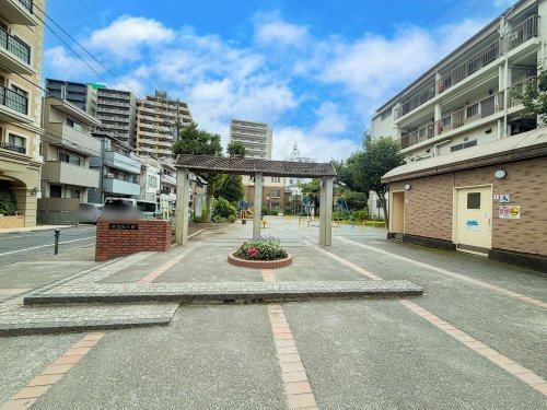 【公園】板橋区立熊野町公園まで68ｍ