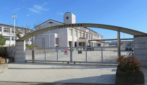 【小学校】三田市立狭間小学校まで1200ｍ
