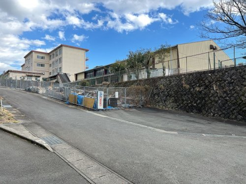 【小学校】三島市立北上小学校まで650ｍ