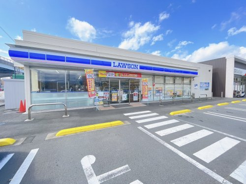 【コンビニエンスストア】ローソン　裾野伊豆島田南店まで740ｍ