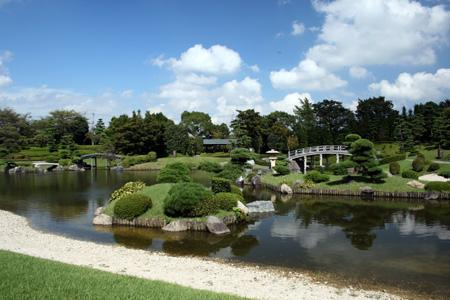 【公園】日本庭園「花田苑」・「こしがや能楽堂」まで550ｍ