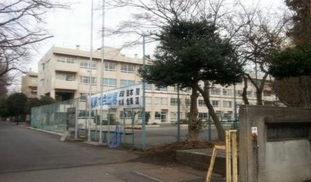 【中学校】厚木市立　睦合中学校まで560ｍ