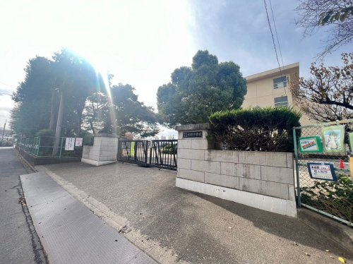 【中学校】所沢市立向陽中学校まで540ｍ